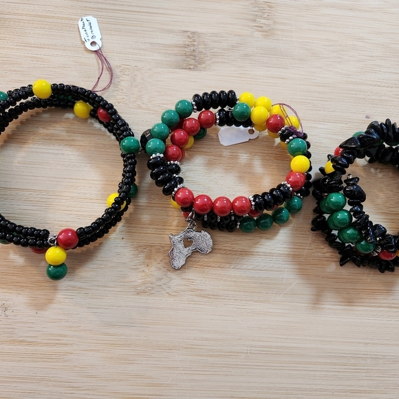 Hand Crafted Wrap Bracelet Black History Pan-African Afro-American Green Yellow - Picture 7 of 7